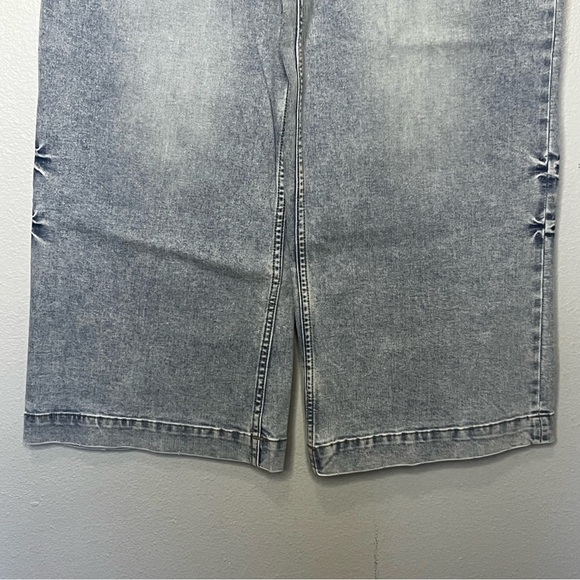 Frye Carly Crop Wide Leg Denim Jeans Women 30 Light wash Blue Highrise NWT - Picture 4 of 12